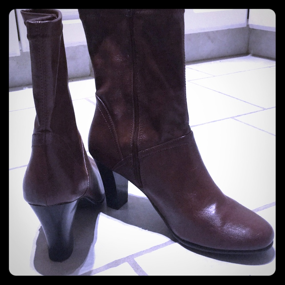 Brown pleather boots